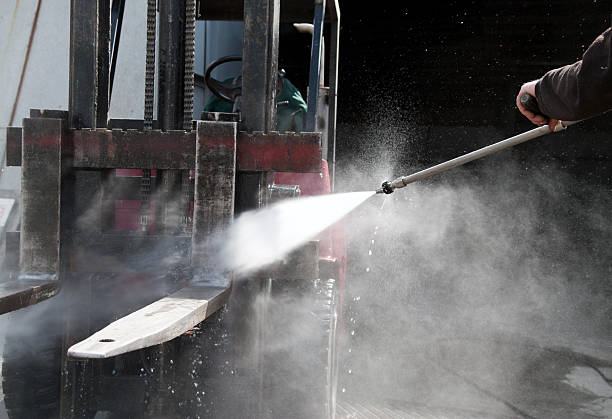 Boat and Dock Cleaning in Roosevelt Gardens, FL